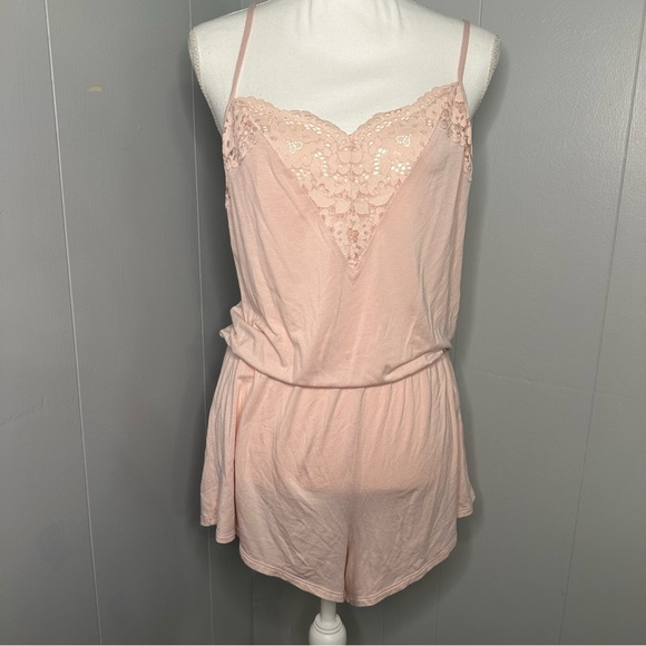 Victoria’s Secret Pink Lace Romper Balletcore Soft Girl Aesthetic – Size Small - Picture 2 of 8